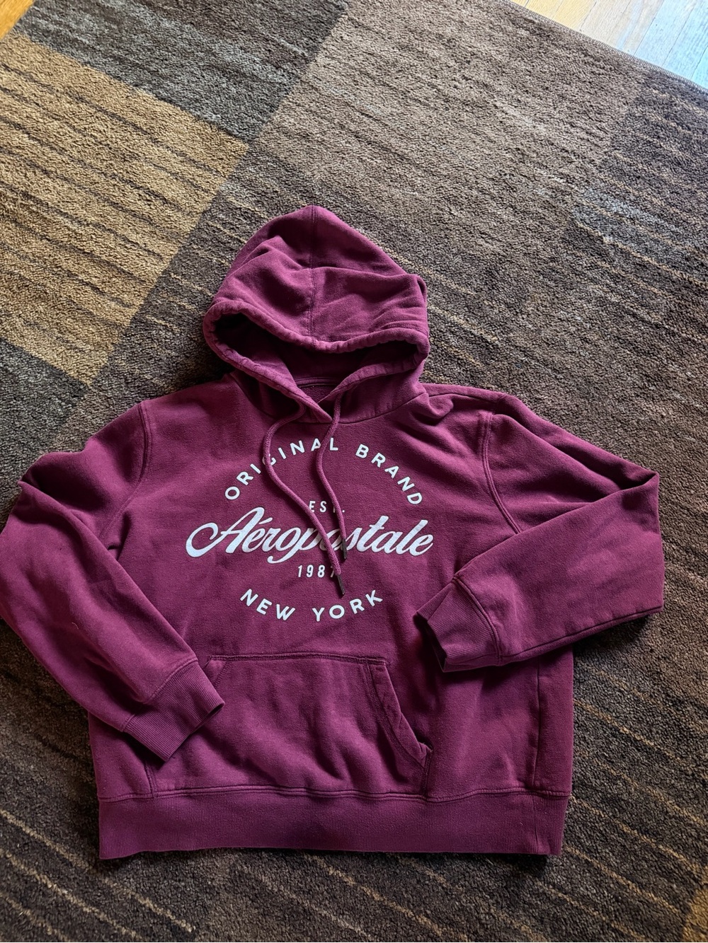 Aeropostale Teen Burgundy Hoodie Sweatshirt
